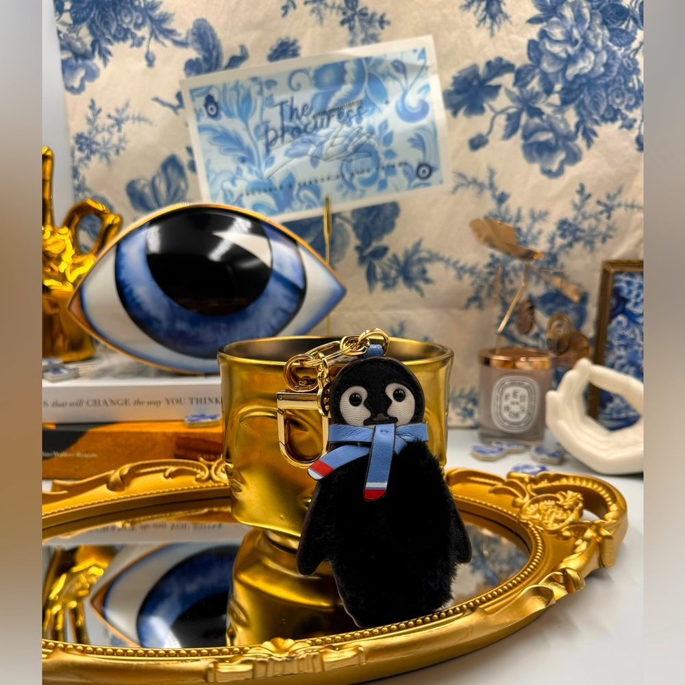 🆕 TORY BURCH 🧿 NWT NIB Pete the Penguin Keychain / Key Fob